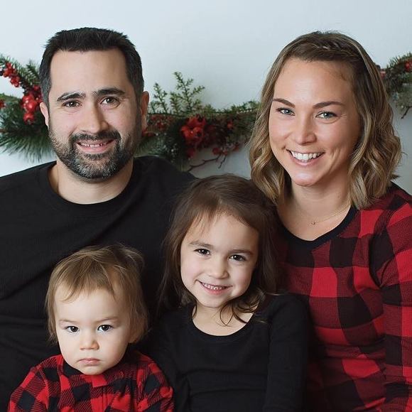 Meet your Posher, Steph - Picture 1 of 1